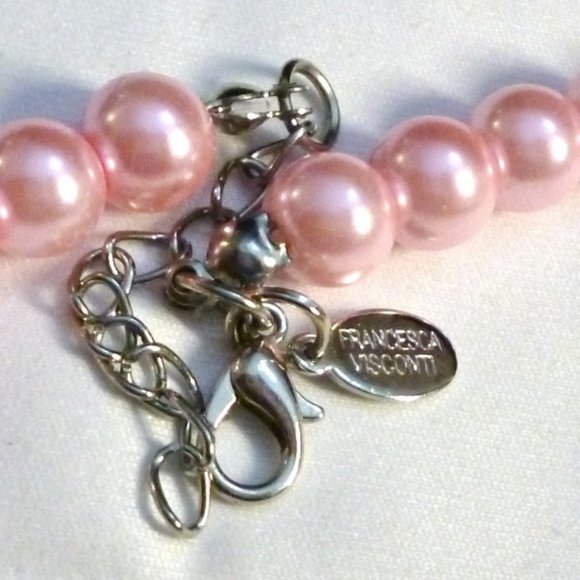 Francesca Visconti Necklace Pink Faux Pearls Graduating Sizes 18.5" NWOT Perfect - Picture 2 of 3